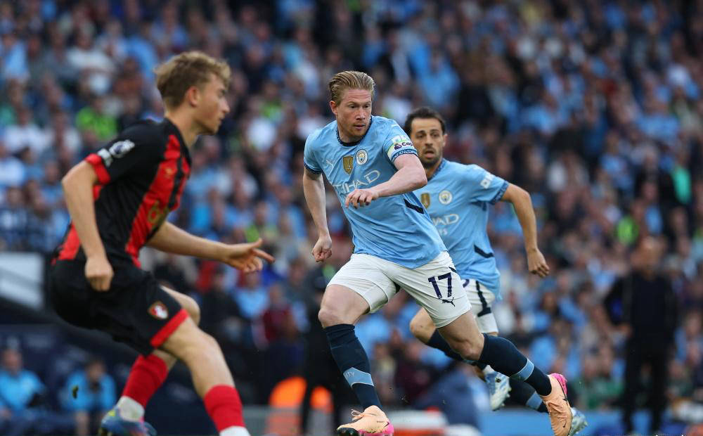 爱游戏网页版-关于TL不断突破！，德布劳内连续三场比赛得分超过重返赛场全场沸腾不已的信息