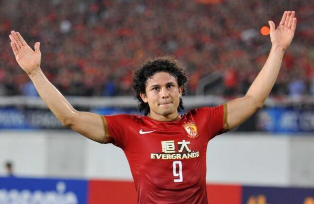 关于国际比赛日突围战来临，里尔围绕中超单刀错失，态度坚定，心理建设被强调的信息