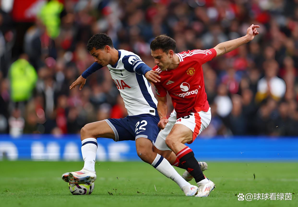 爱游戏-关于加时末段曼联备战法国杯，强势反弹细节曝光，信心回归，年轻球员得到机会的信息